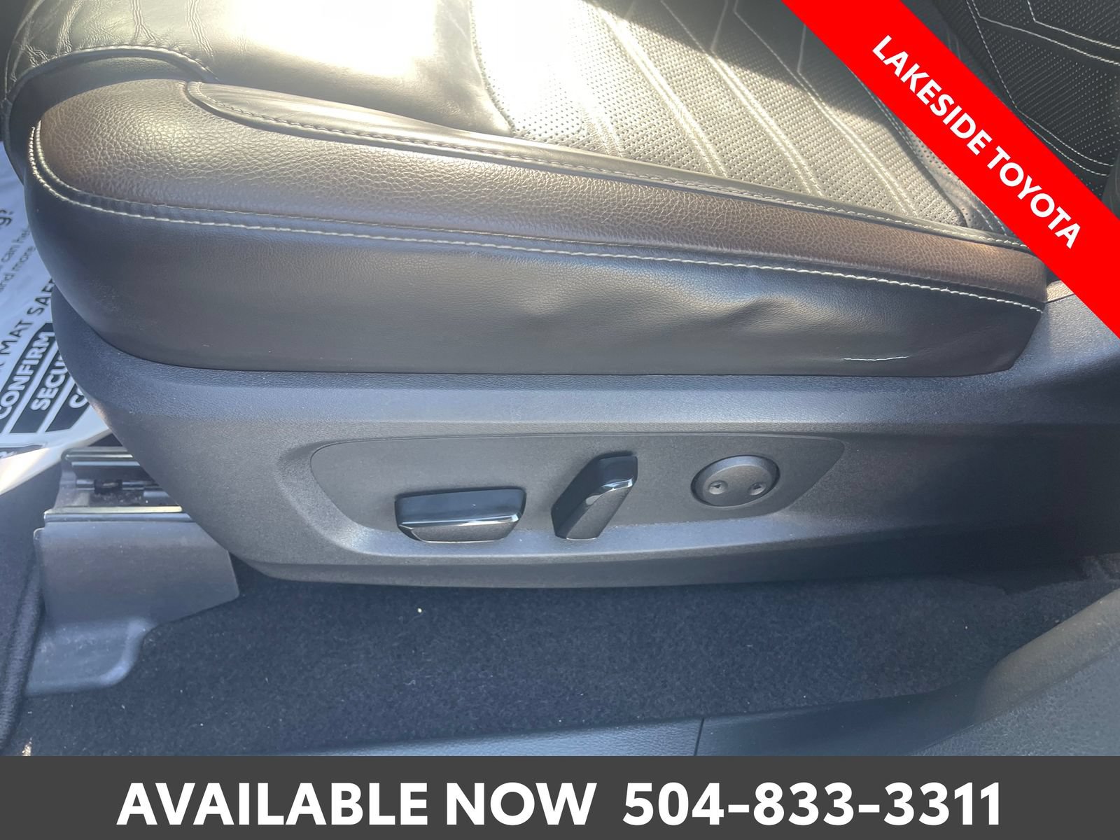 Used 2023 Nissan Pathfinder Platinum w/ Cargo Package AWD/4WD image 28