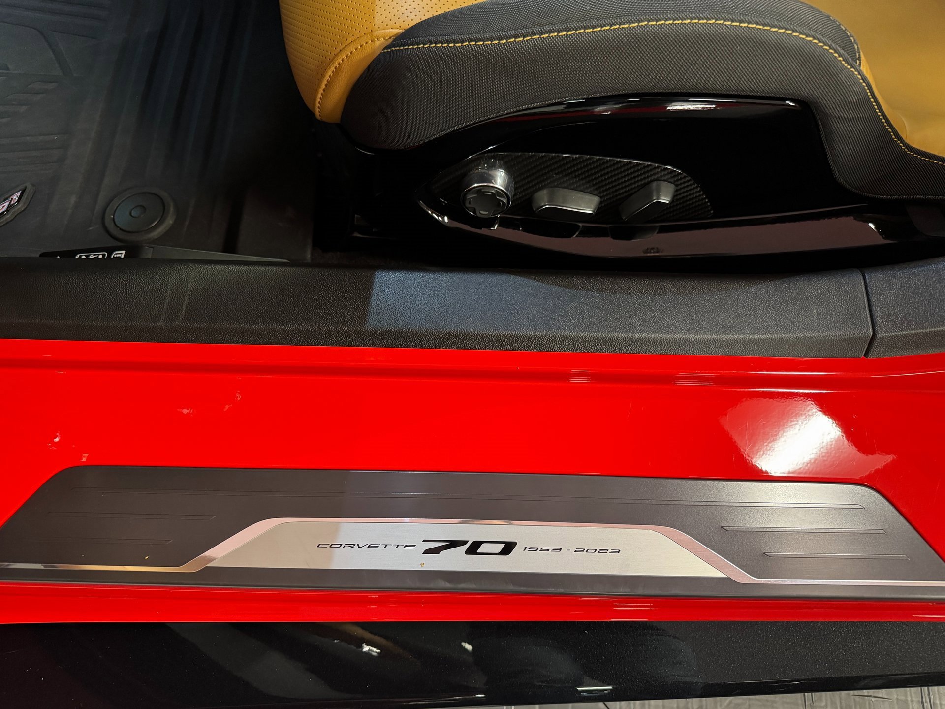 Used 2023 Chevrolet Corvette Stingray Preferred Cpe w/ 2LT image 24