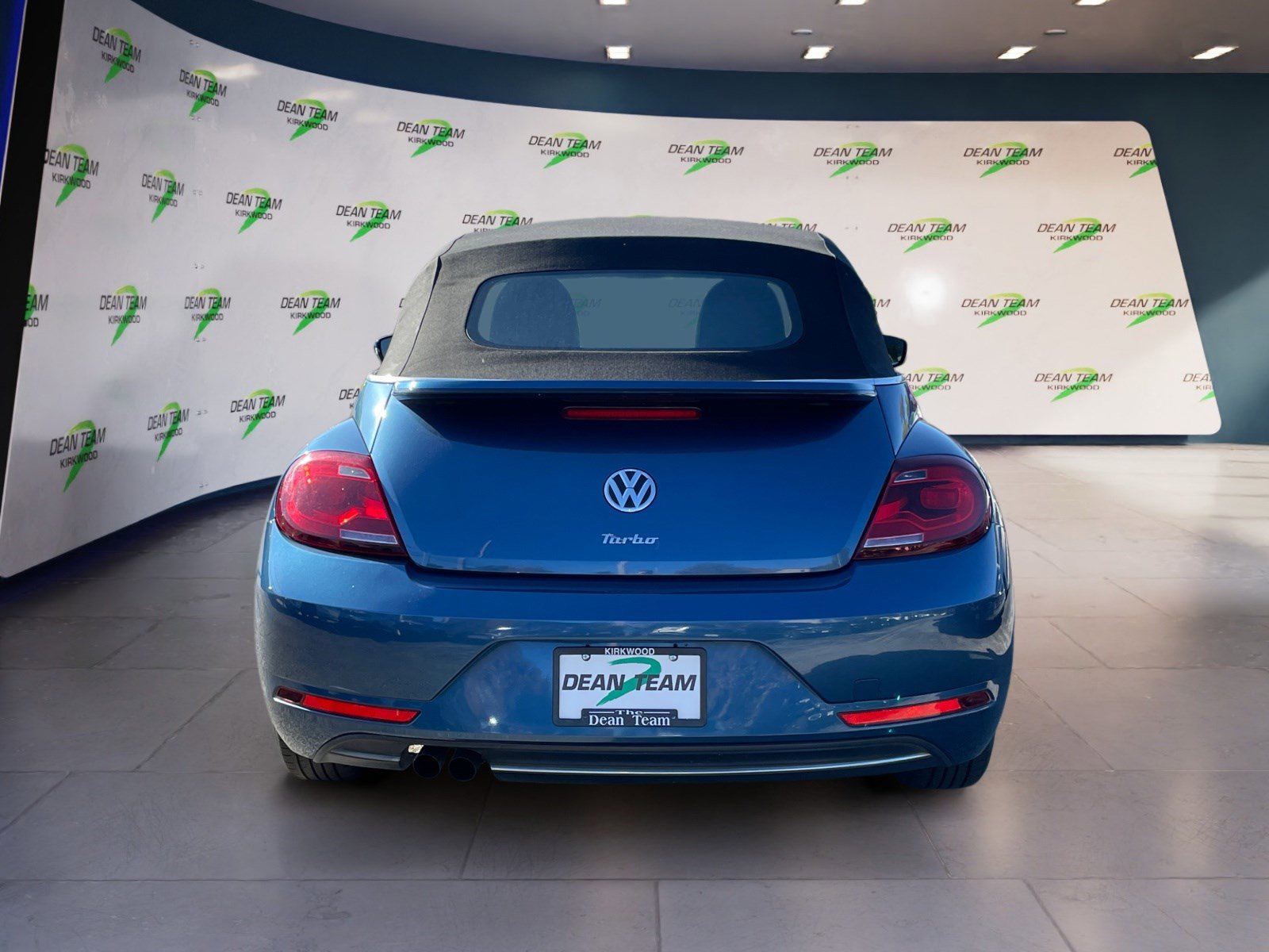 Used 2018 Volkswagen Beetle 2.0T S FWD image 6