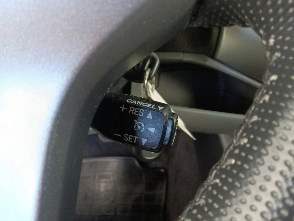 Used 2013 Toyota Tacoma PreRunner w/ SR5 Pkg RWD image 28