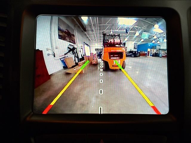 Used 2017 Jeep Cherokee Trailhawk w/ Cold Weather Group image 14