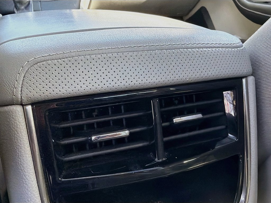 Used 2019 Cadillac CTS Sedan w/ Seating Package RWD image 27