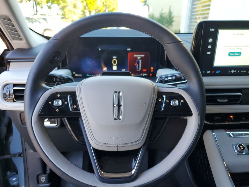 Certified 2025 Lincoln Aviator Reserve w/ Illumination Package image 24