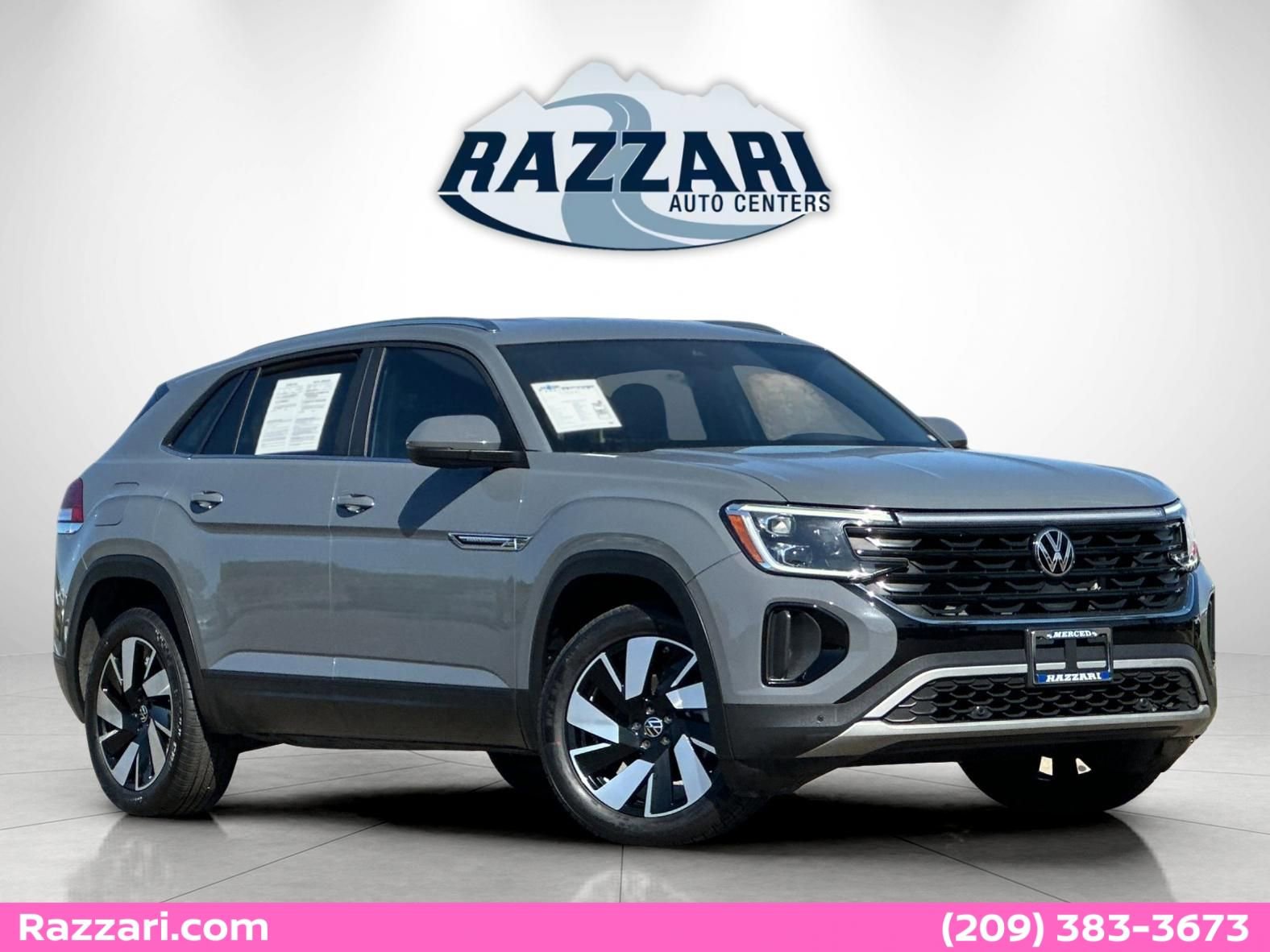 Used 2024 Volkswagen Atlas Cross Sport SE FWD image 1