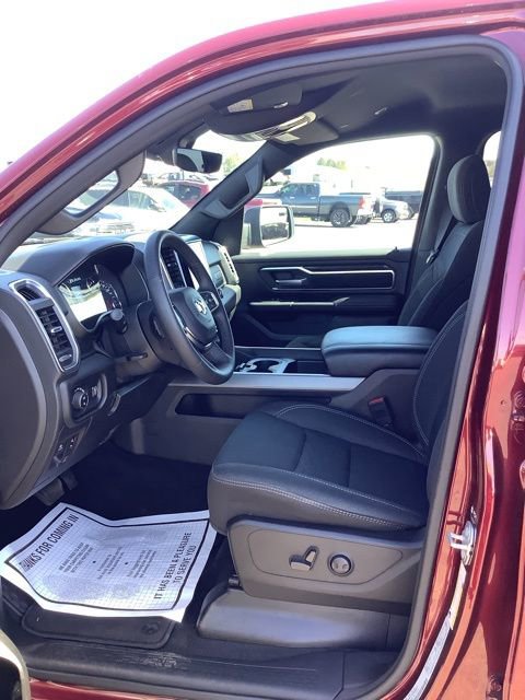 Certified 2025 RAM 1500 Big Horn AWD/4WD image 15