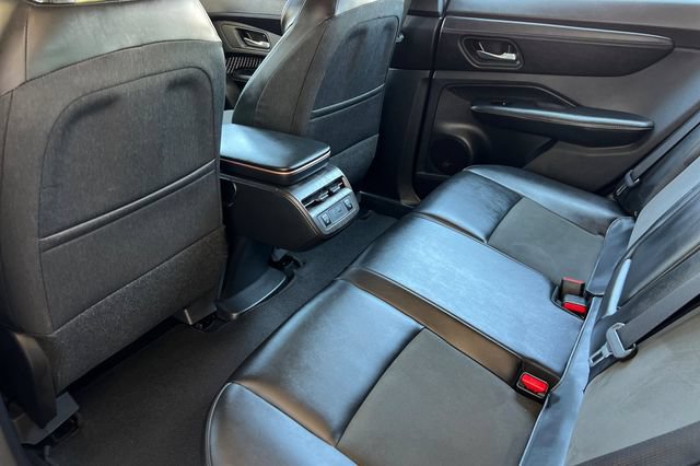 Used 2024 Nissan Ariya FWD image 15