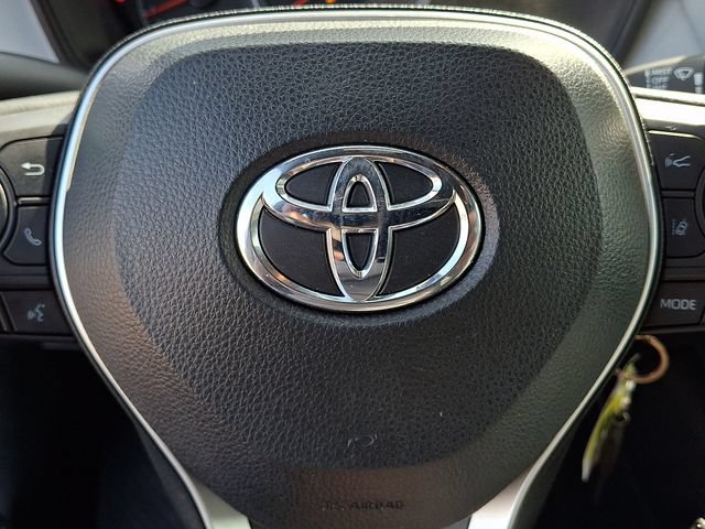 Used 2020 Toyota Corolla SE FWD image 19