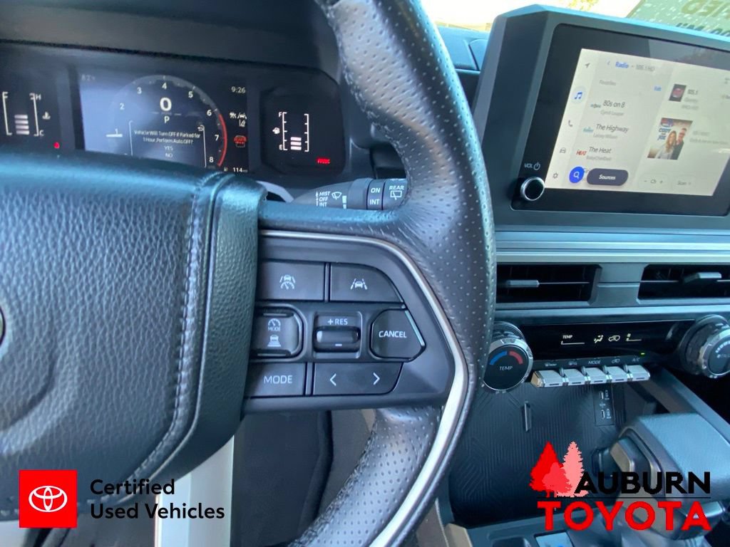 Certified 2025 Toyota 4Runner SR5 AWD/4WD image 38