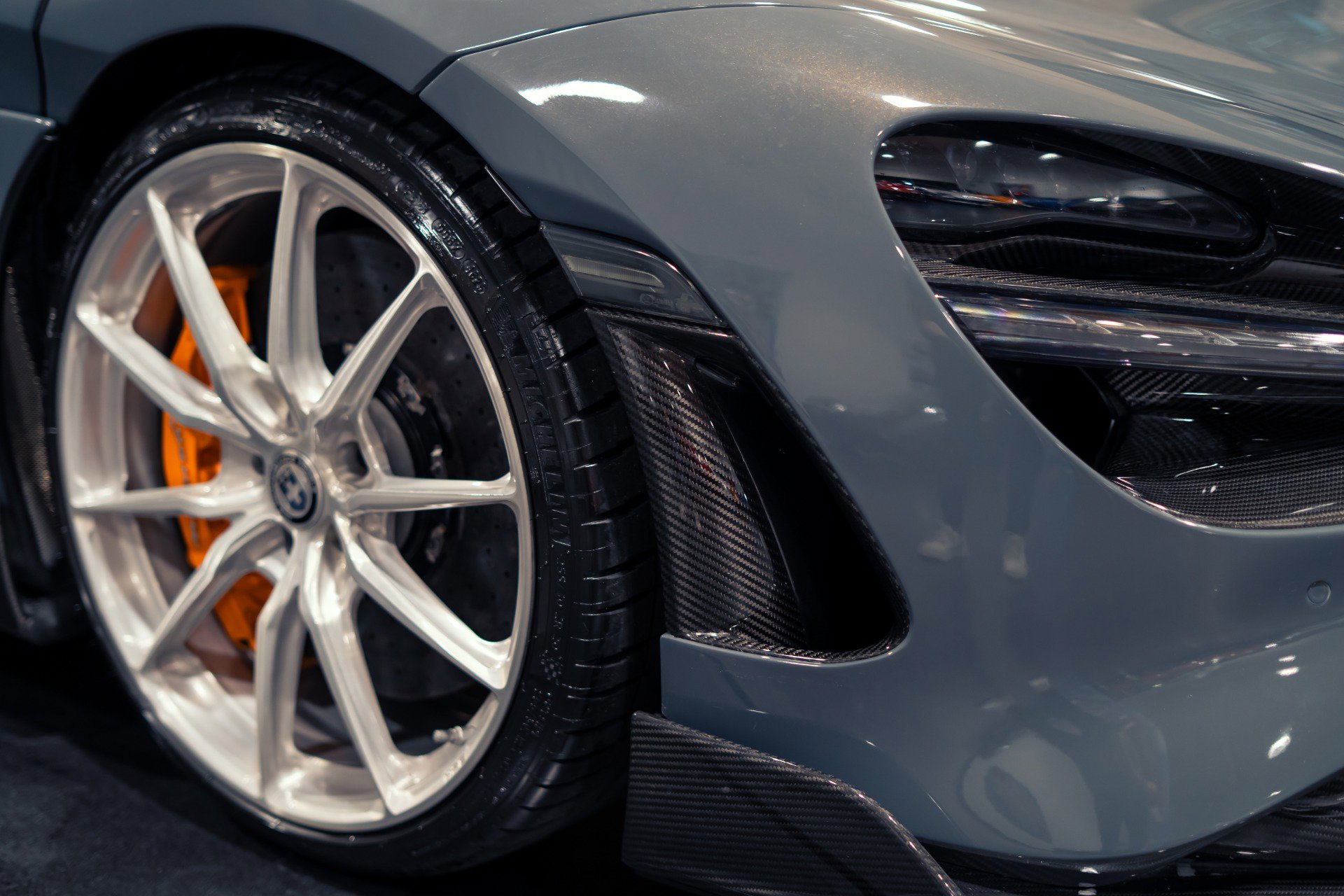 Used 2021 McLaren 765LT RWD image 33