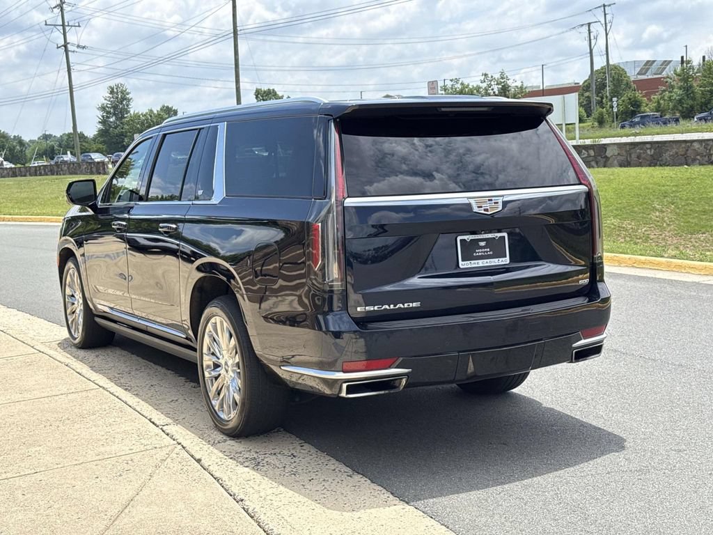 Used 2021 Cadillac Escalade ESV Premium Luxury w/ Driver Assist Tech Package AWD/4WD image 23
