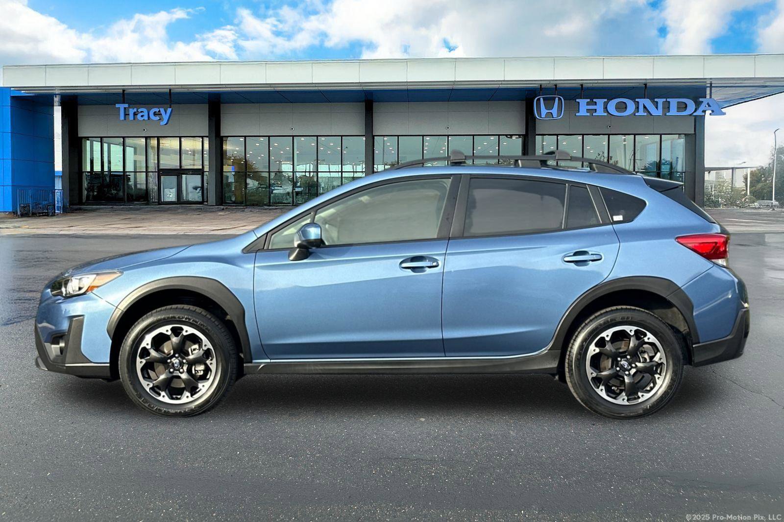 Used 2022 Subaru Crosstrek 2.0i Premium w/ Popular Package #3 image 11