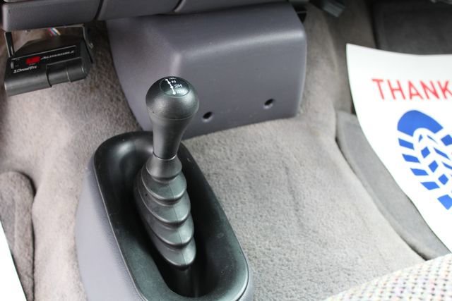 Used 2001 Dodge Ram 2500 Truck 4x4 Quad Cab image 16