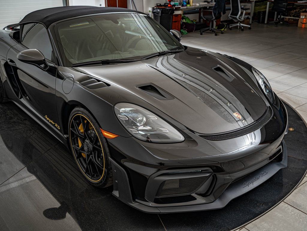 Certified 2025 Porsche 718 Boxster Spyder RS RWD image 19