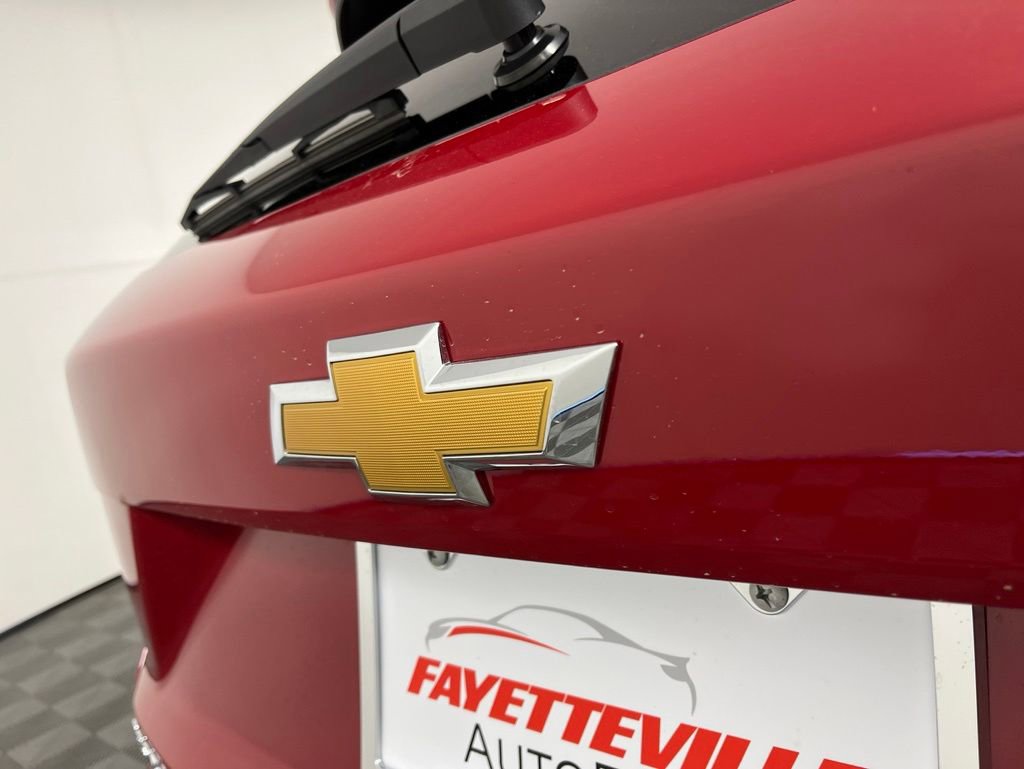 New 2026 Chevrolet Trax LT w/ Driver Confidence Package FWD image 17