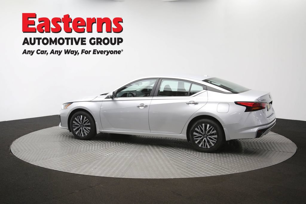 Used 2023 Nissan Altima 2.5 SV AWD/4WD image 61