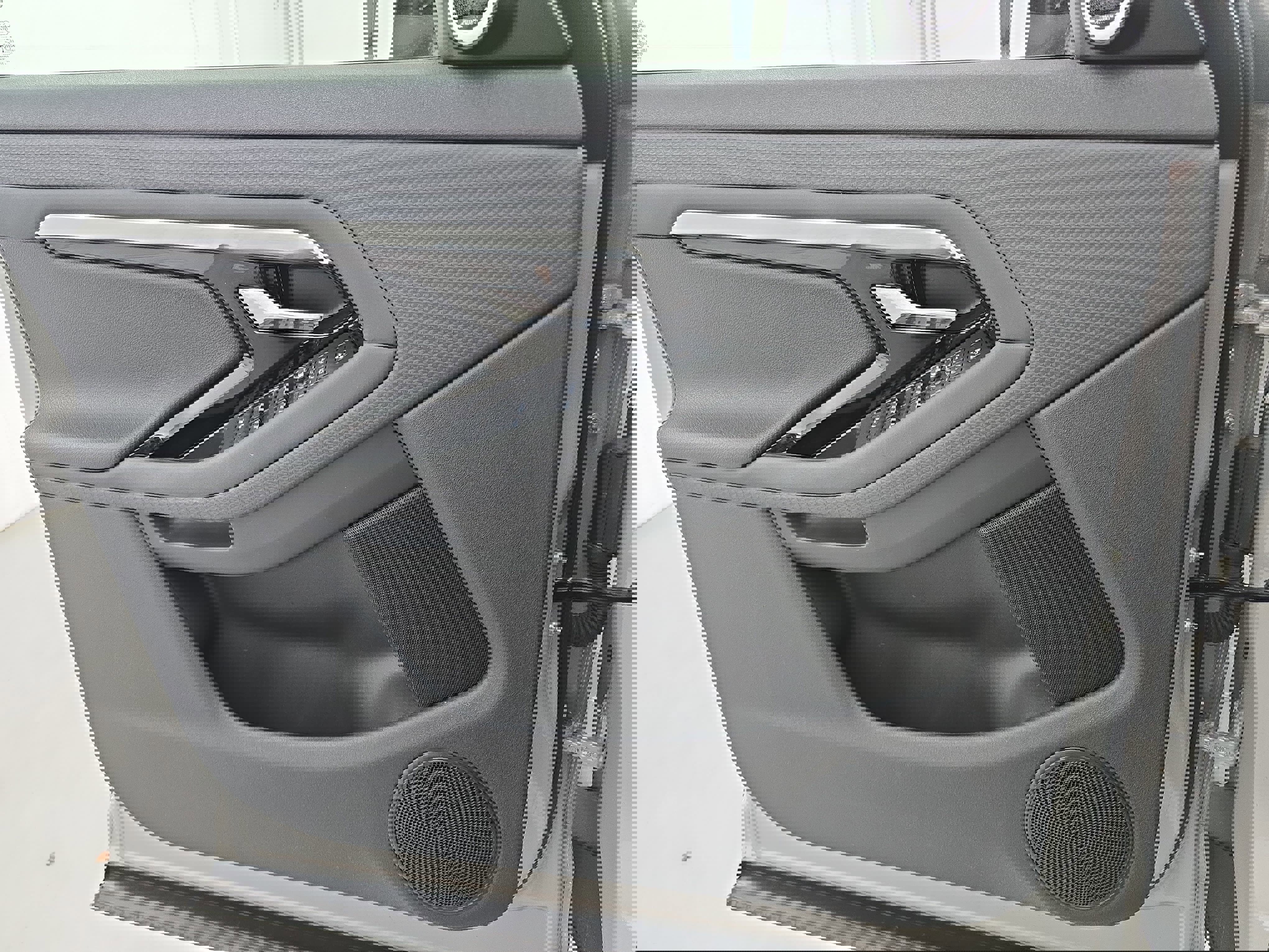 Used 2022 Land Rover Range Rover Evoque R-Dynamic S image 27