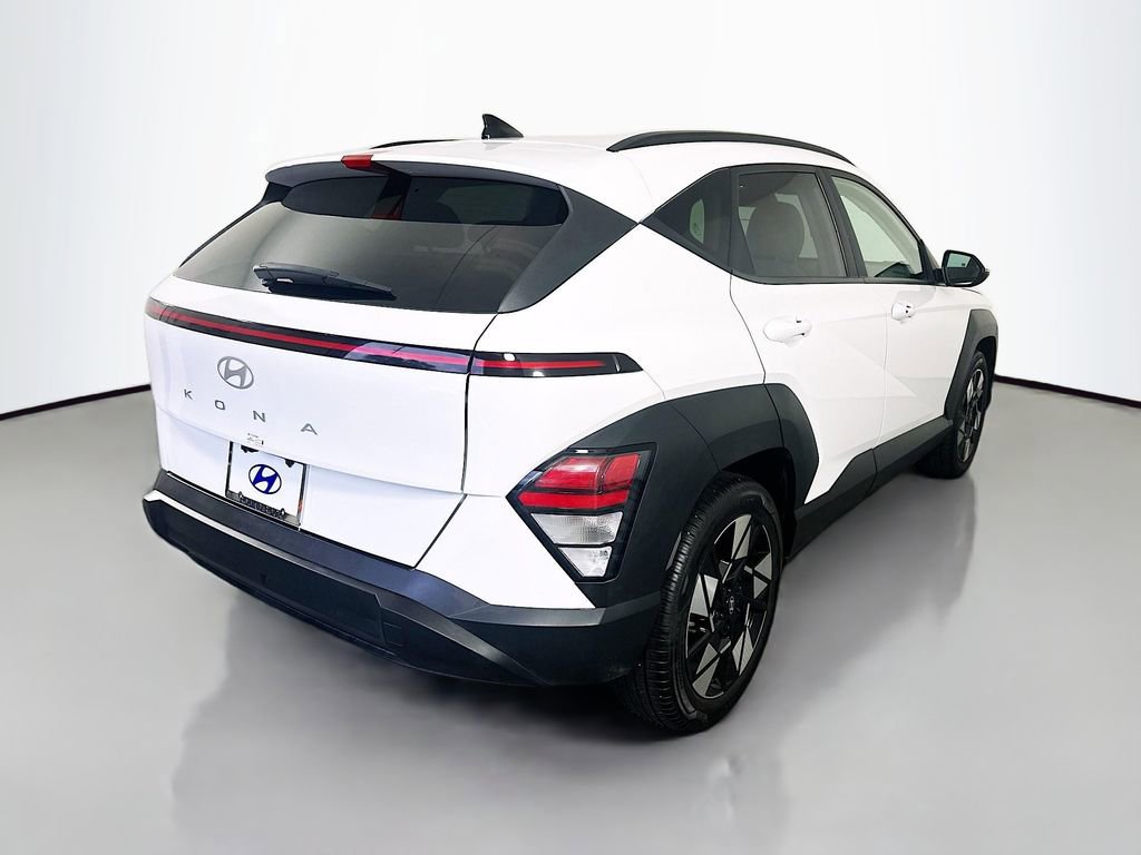 Certified 2025 Hyundai Kona SEL image 5