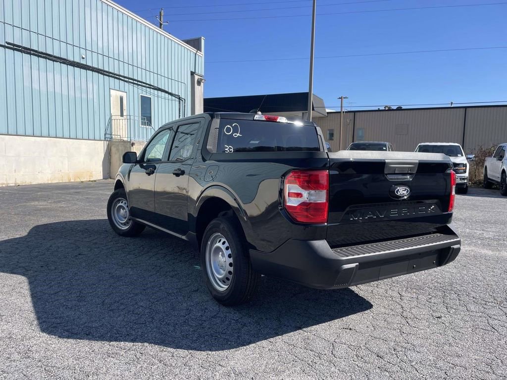 New 2025 Ford Maverick XL w/ Equipment Group 102A image 25