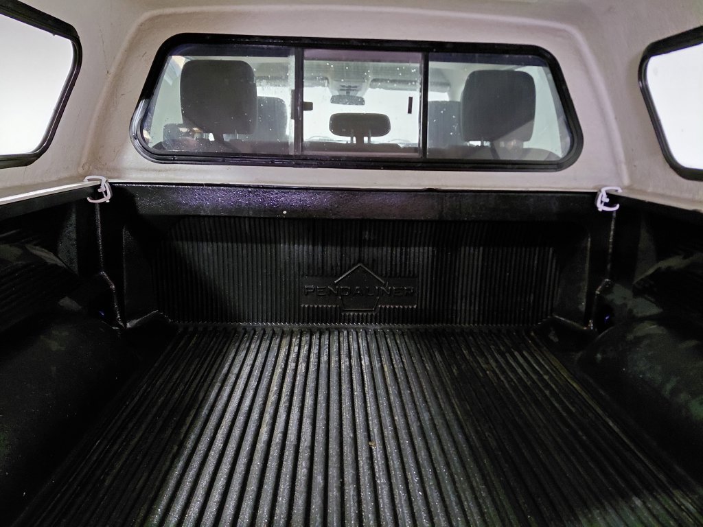 Used 2019 RAM 1500 Classic SLT AWD/4WD image 12