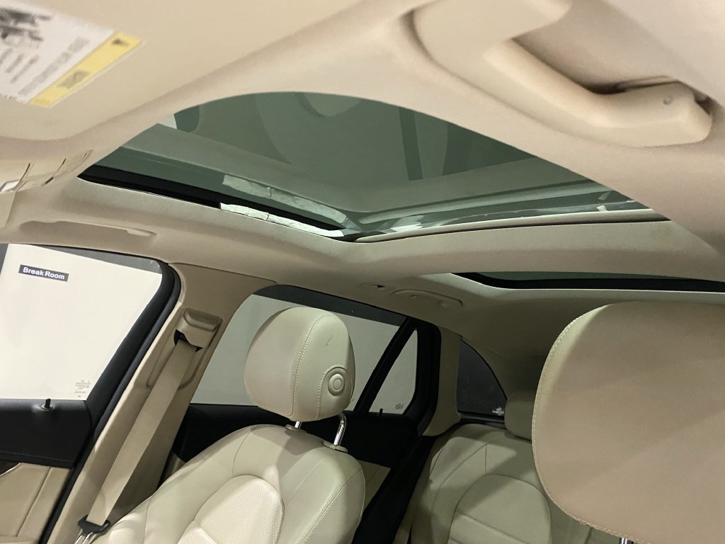Used 2016 Mercedes-Benz GLC 300 image 15