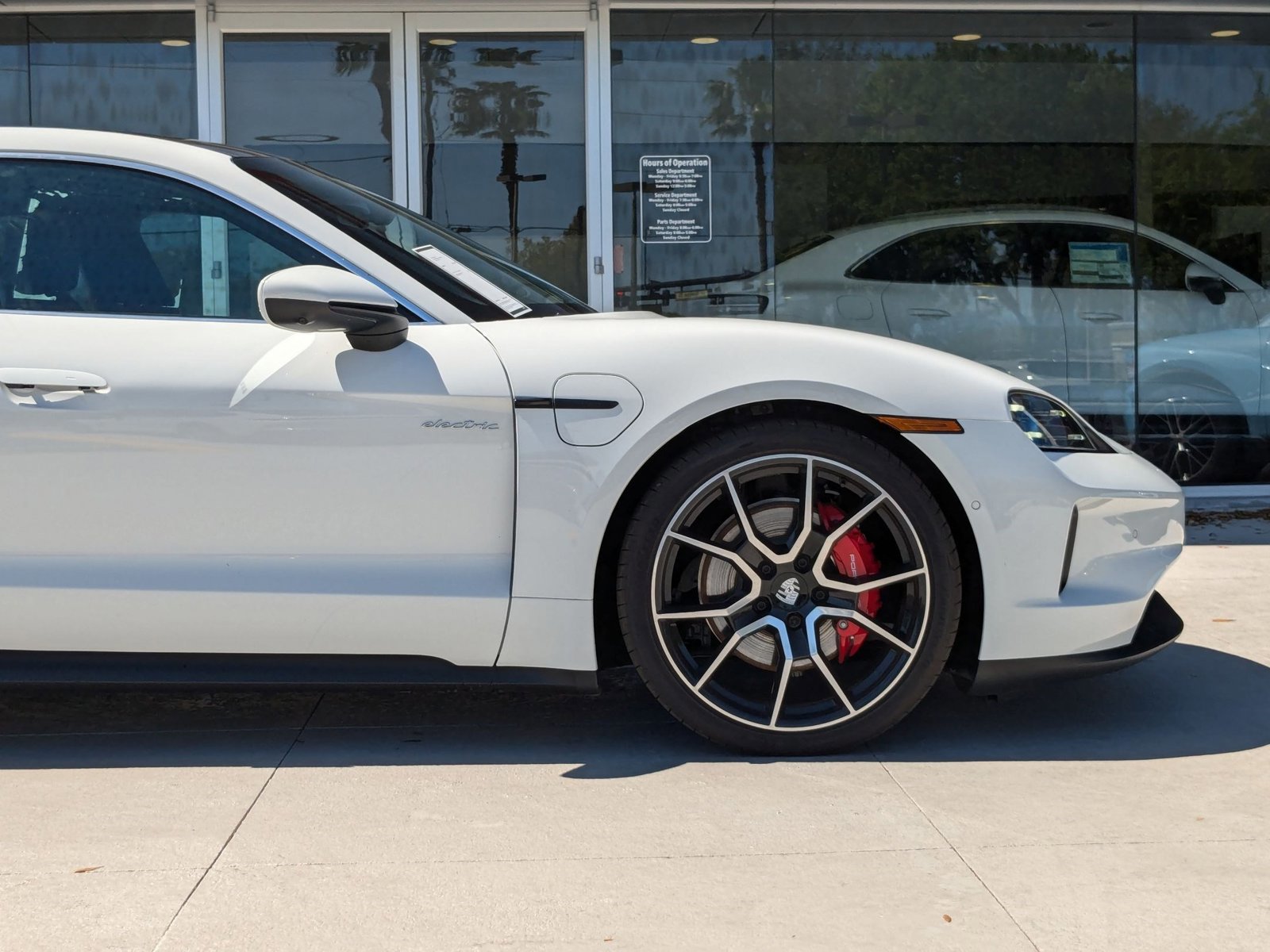 New 2025 Porsche Taycan 4S image 11