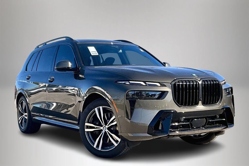 New 2026 BMW X7 xDrive40i w/ M Sport Package