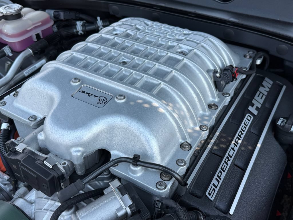Used 2018 Dodge Charger SRT Hellcat w/ Harman/Kardon Audio Group RWD image 32