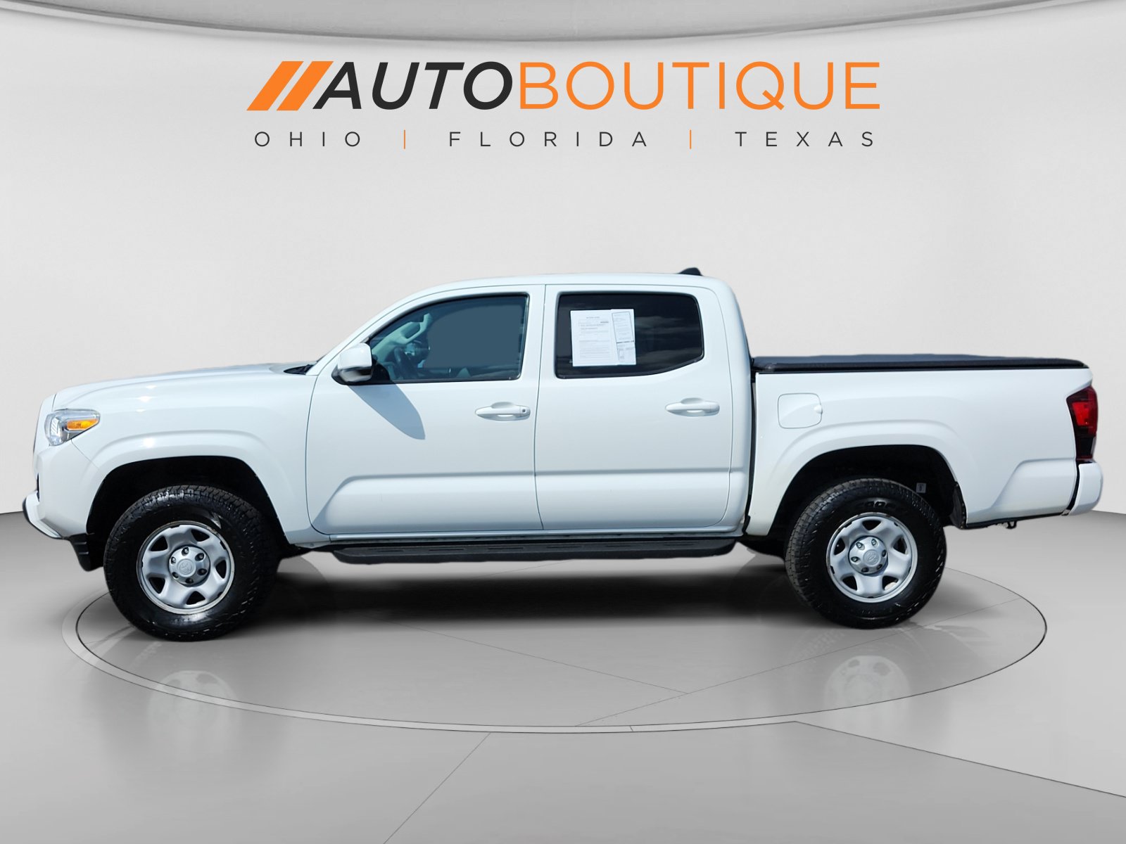 Used 2021 Toyota Tacoma SR AWD/4WD image 2
