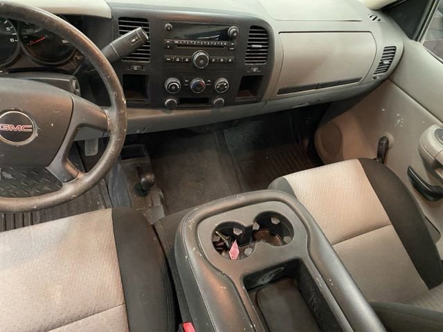 Used 2008 GMC Sierra 1500 W/T AWD/4WD image 2