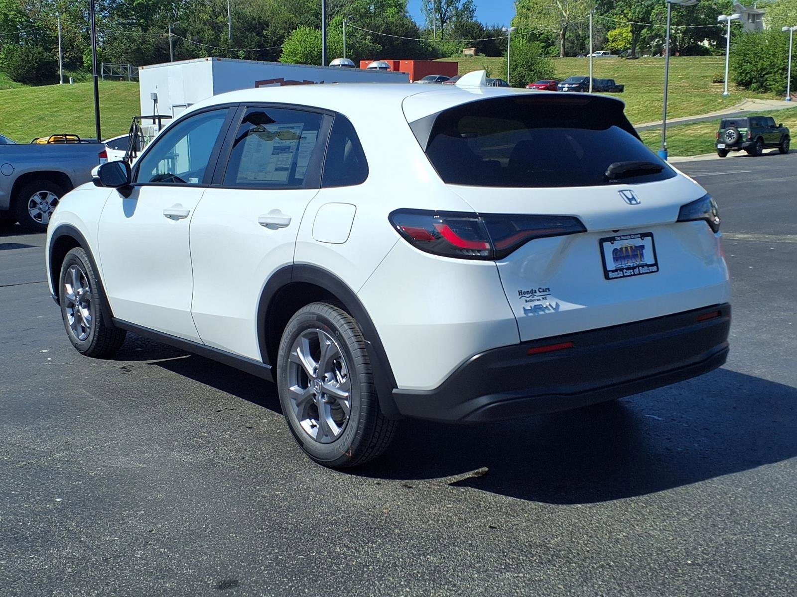 New 2027 Honda HR-V LX image 3