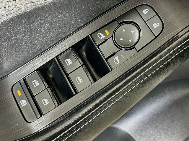 Used 2023 Nissan Rogue SV FWD image 18