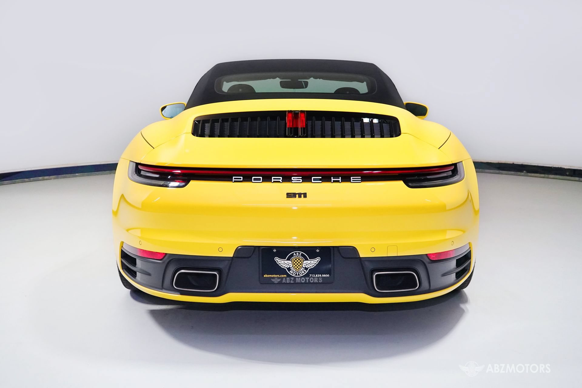 Used 2021 Porsche 911 Carrera RWD image 7