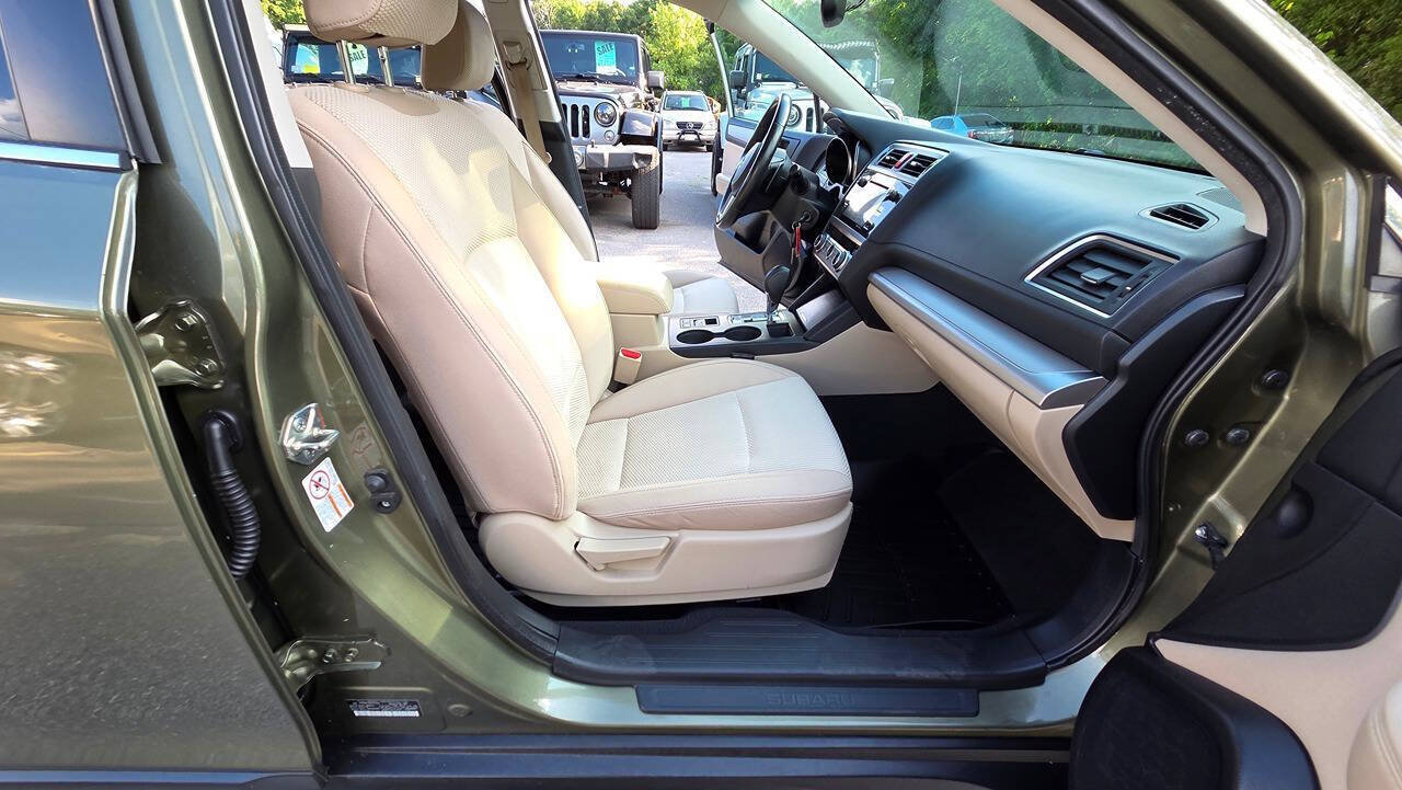 Used 2016 Subaru Outback 2.5i Premium AWD/4WD image 44