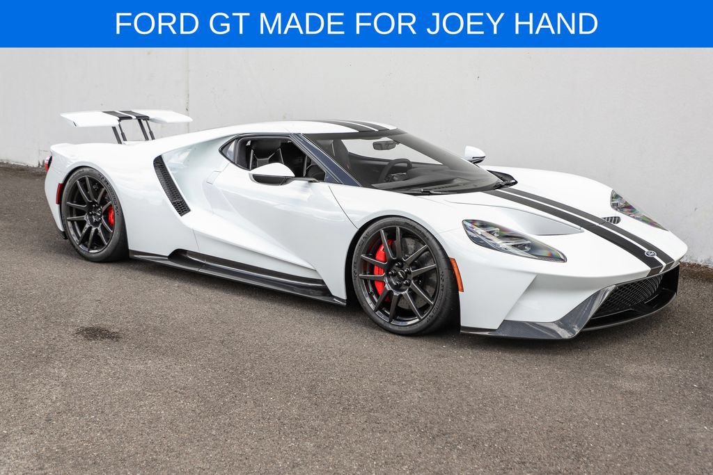 Used 2017 Ford GT RWD image 1