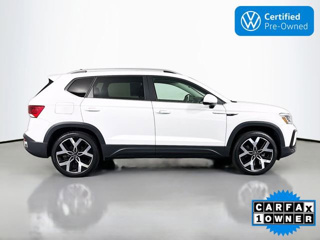 Certified 2023 Volkswagen Taos SEL AWD/4WD image 8