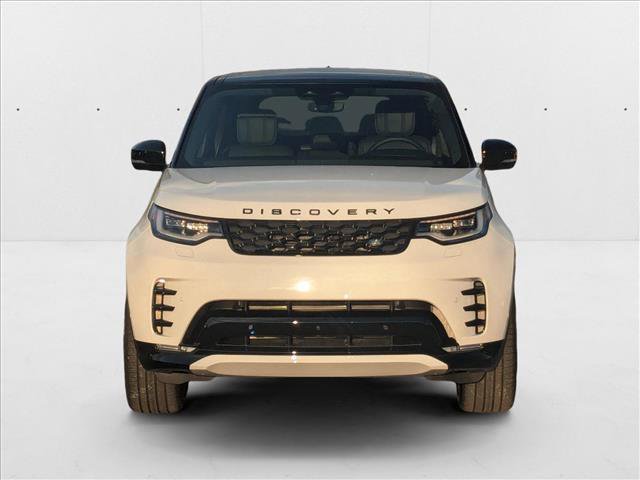 Used 2025 Land Rover Discovery Dynamic SE AWD/4WD image 6