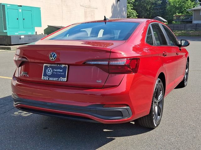 Used 2023 Volkswagen Jetta SE w/ Panoramic Sunroof Package FWD image 10