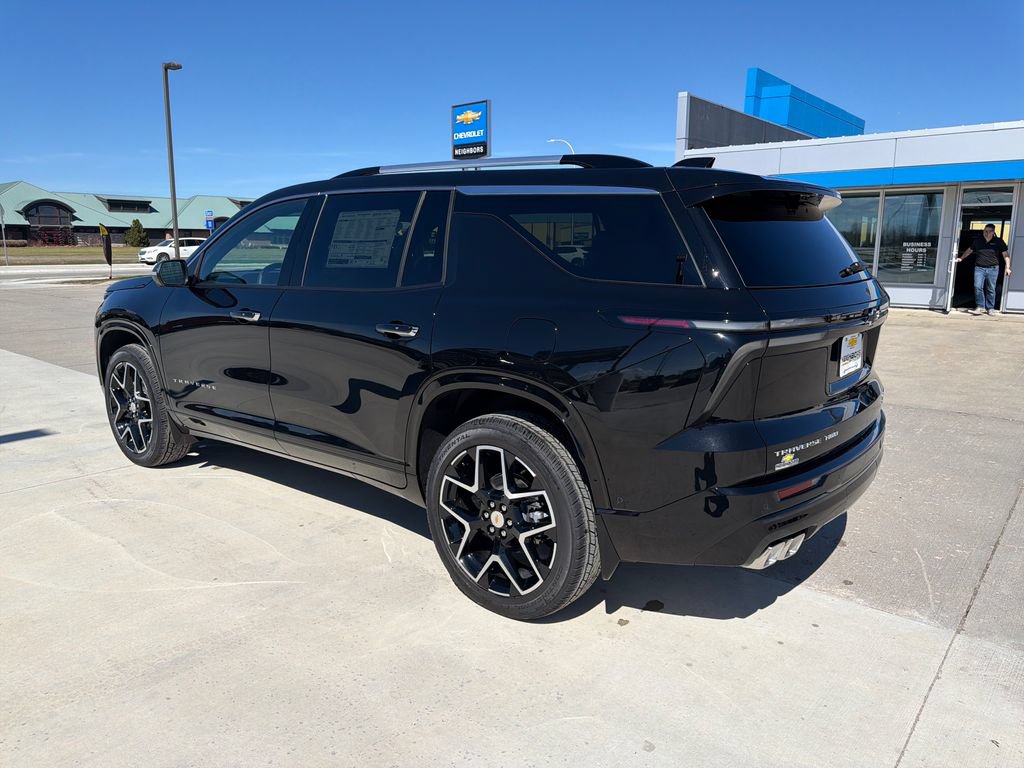 New 2026 Chevrolet Traverse High Country AWD/4WD image 3