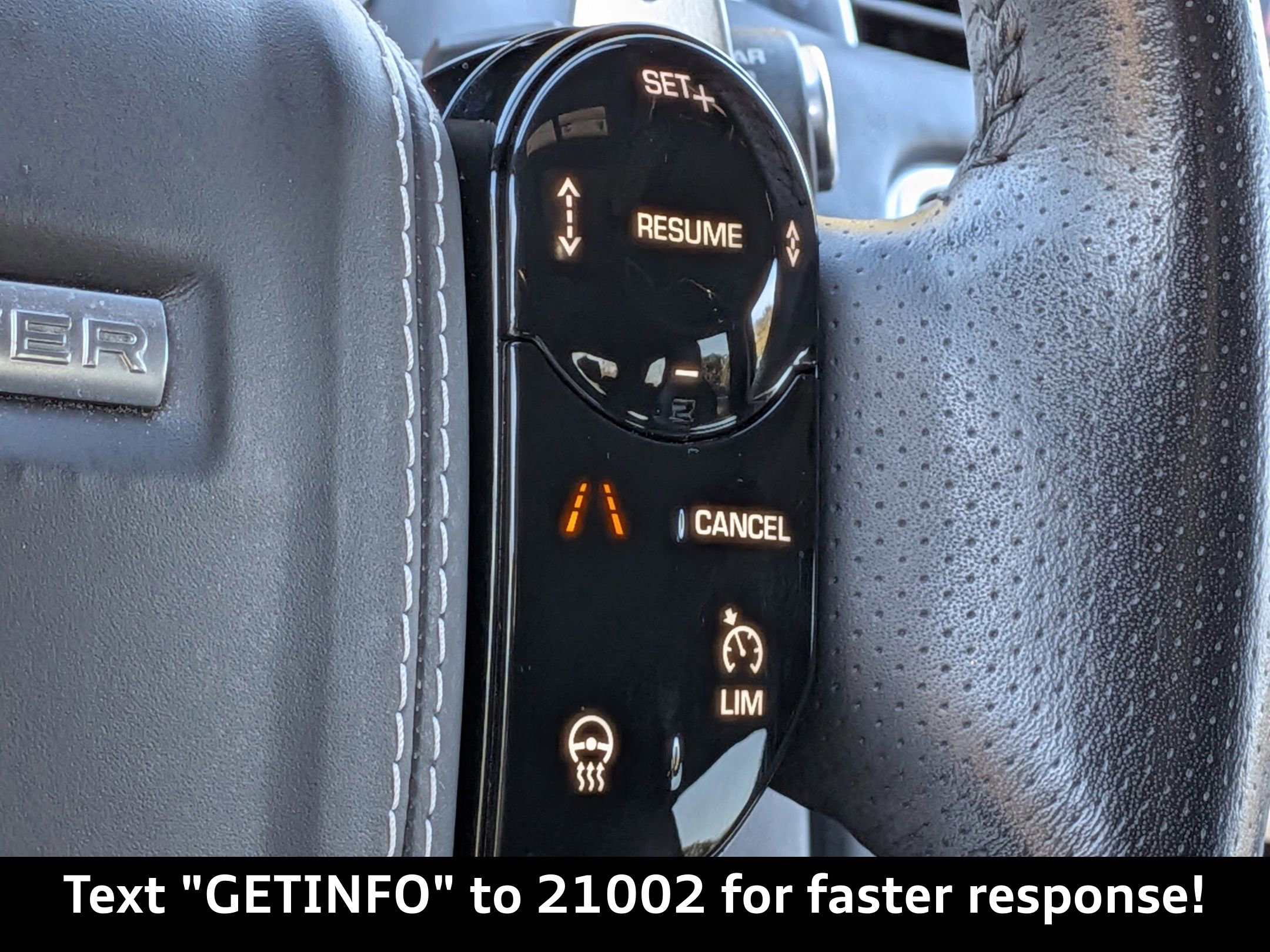 Used 2021 Land Rover Range Rover Sport SVR image 31