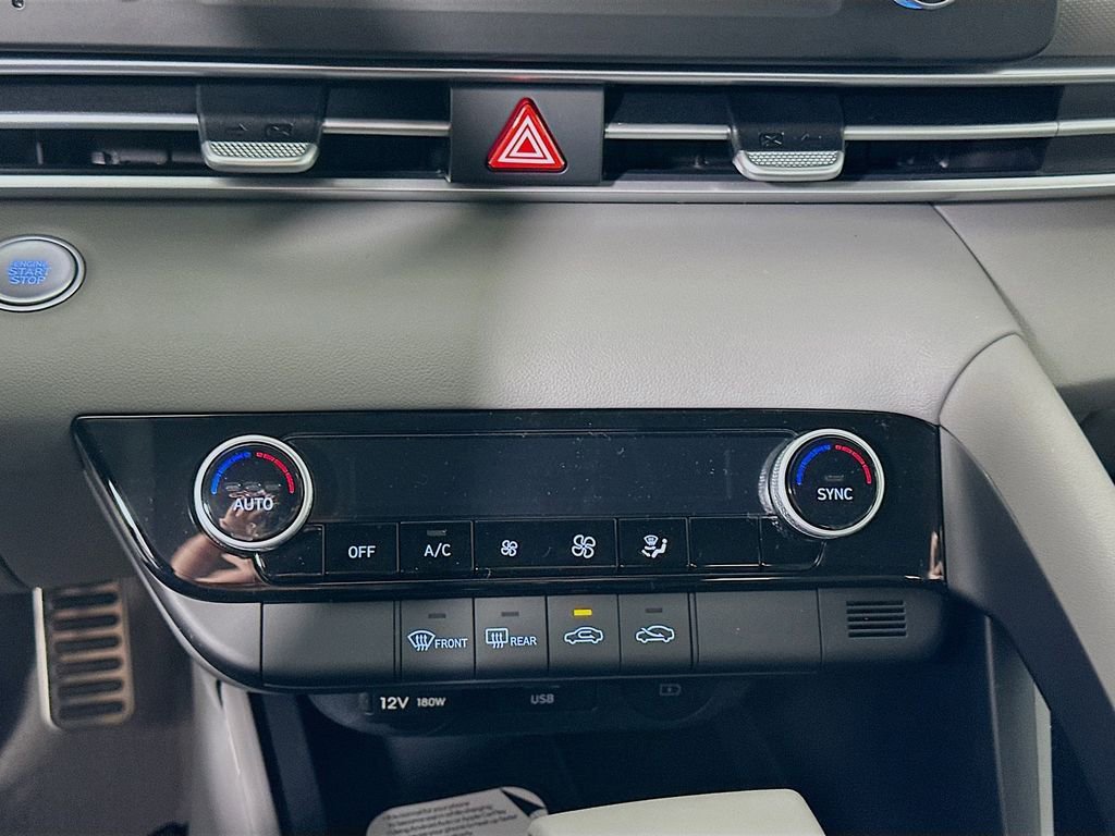 New 2026 Hyundai Elantra Sport FWD image 13