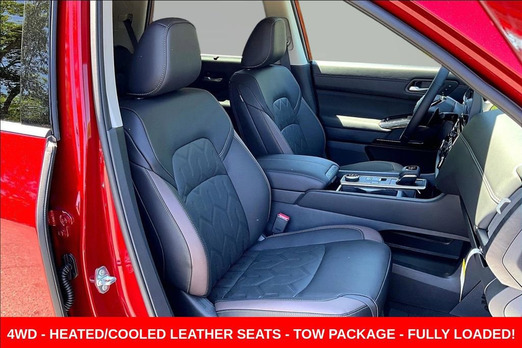 New 2026 Nissan Pathfinder Platinum AWD/4WD image 10