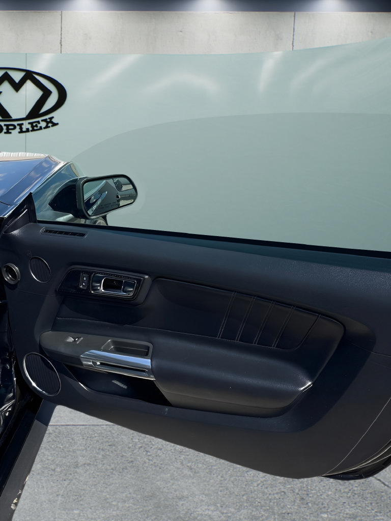 Used 2017 Ford Mustang Premium RWD image 15