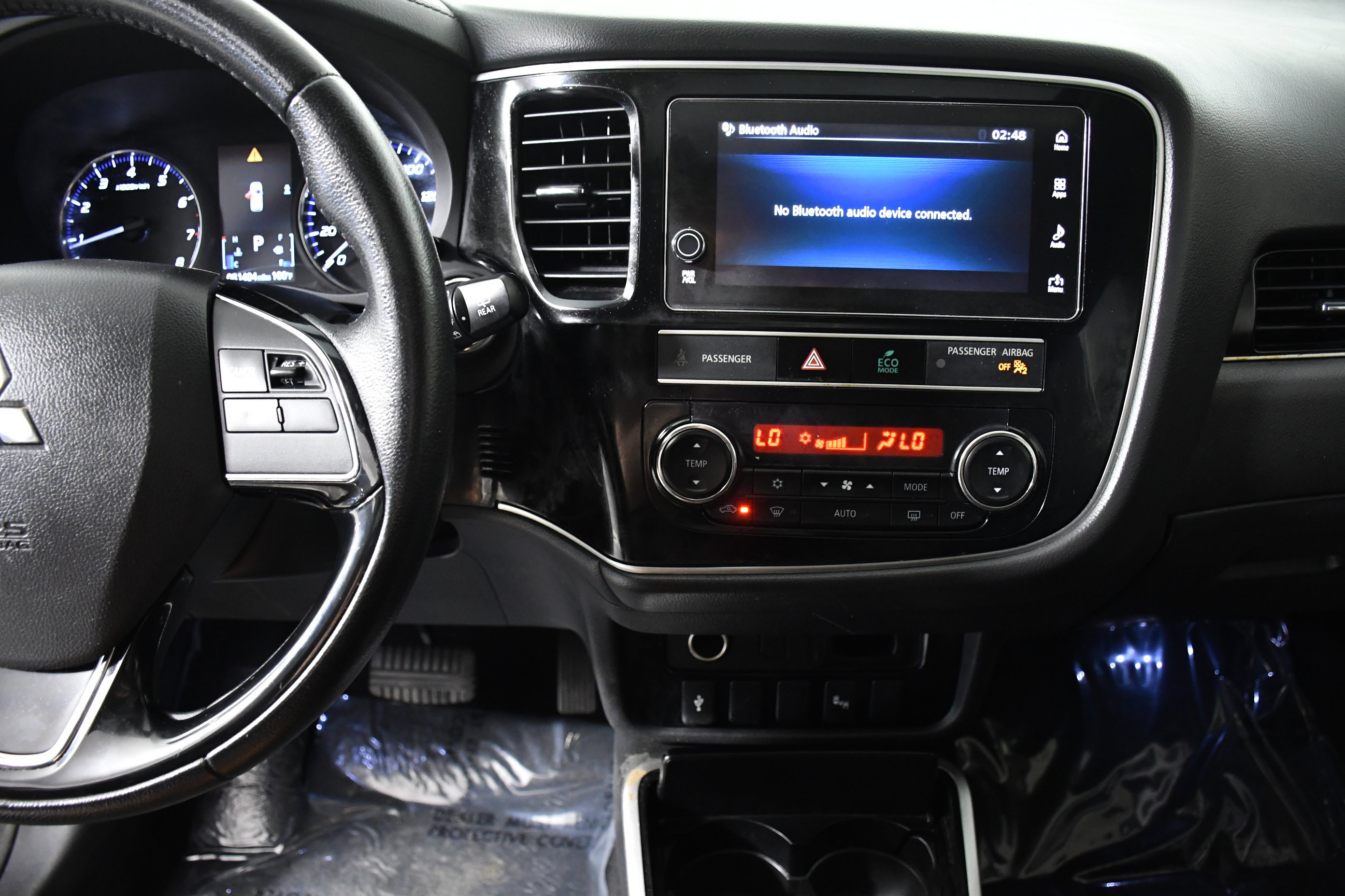 Used 2019 Mitsubishi Outlander LE image 15