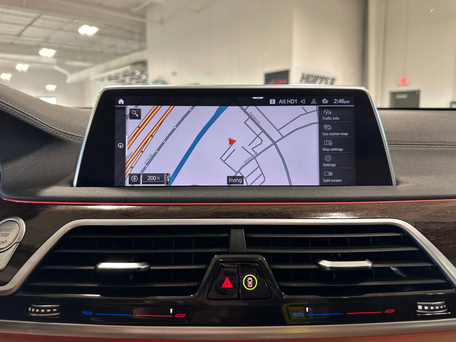 Used 2022 BMW 750i xDrive AWD/4WD image 27