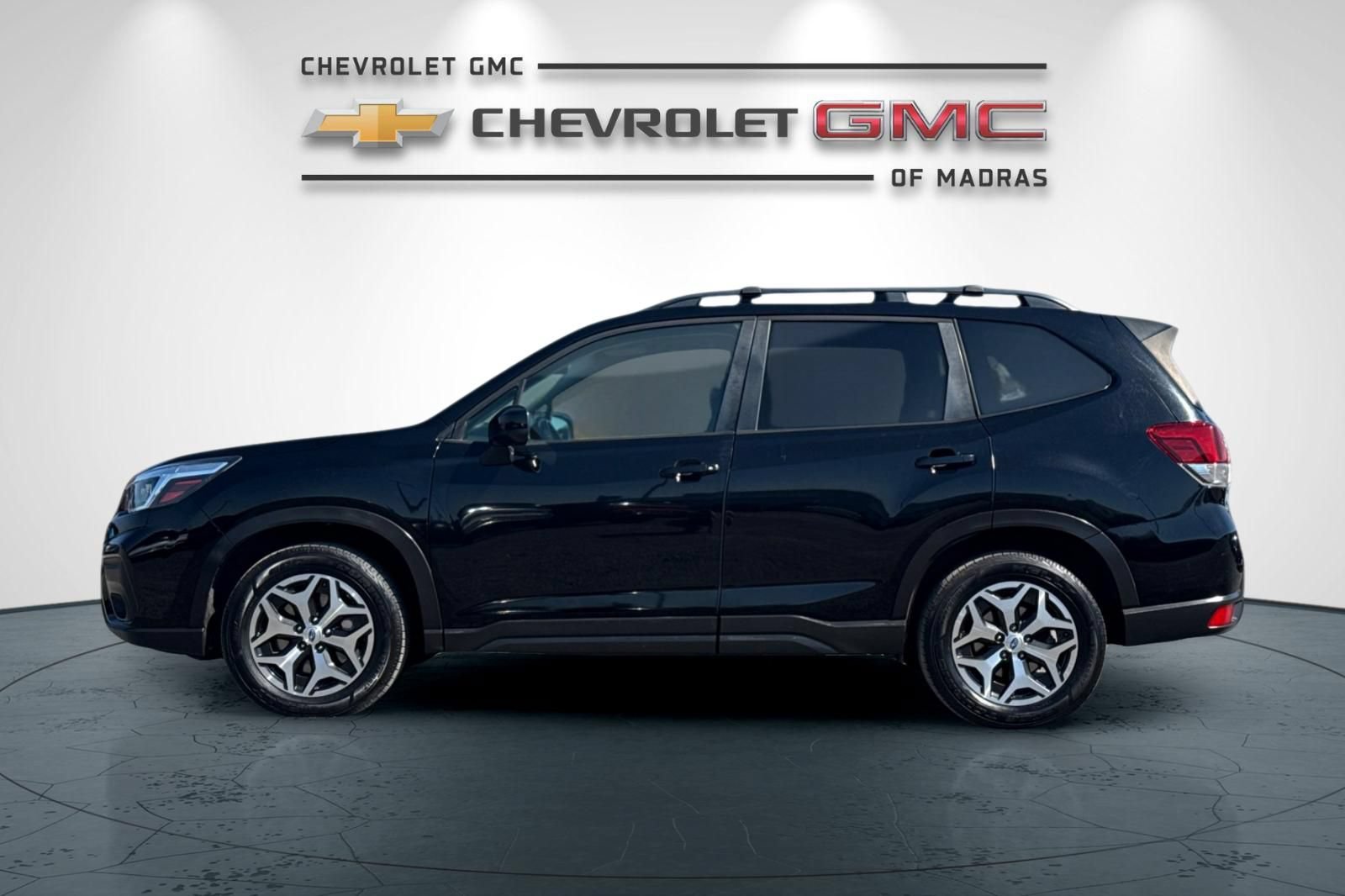 Used 2019 Subaru Forester Premium w/ Popular Package #1 AWD/4WD image 6