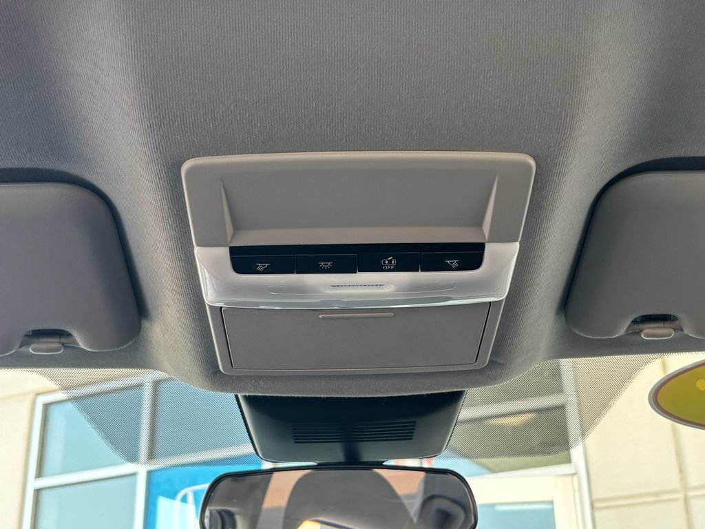 Used 2024 Nissan Sentra SV FWD image 18
