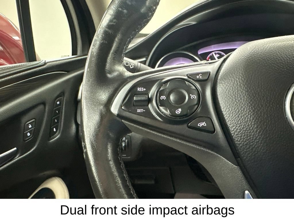 Used 2020 Buick Envision Essence AWD/4WD image 37