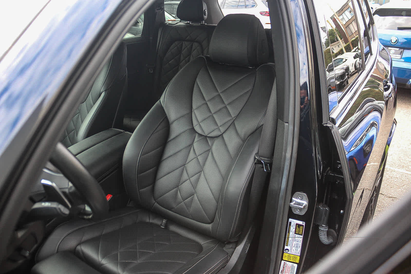 Used 2023 BMW X5 sDrive40i w/ M Sport Package RWD image 25
