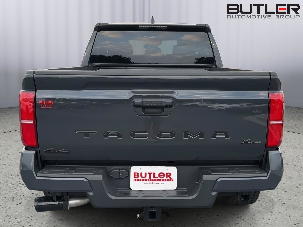 Certified 2025 Toyota Tacoma SR5 AWD/4WD image 5