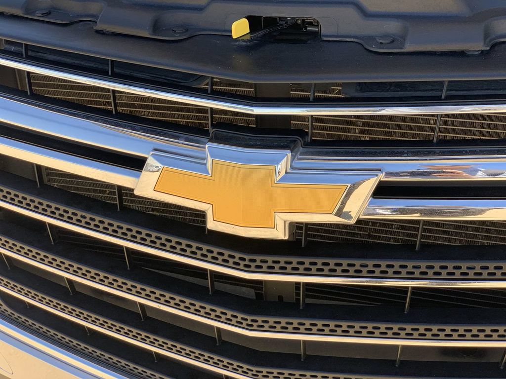 Used 2021 Chevrolet Traverse LT FWD image 29